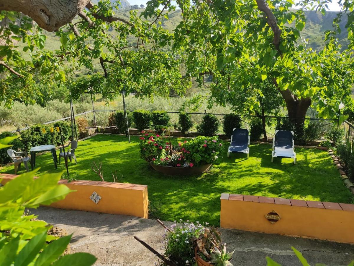 Casa Vacanze Fondaco Di Scillato Scillato  외부 사진