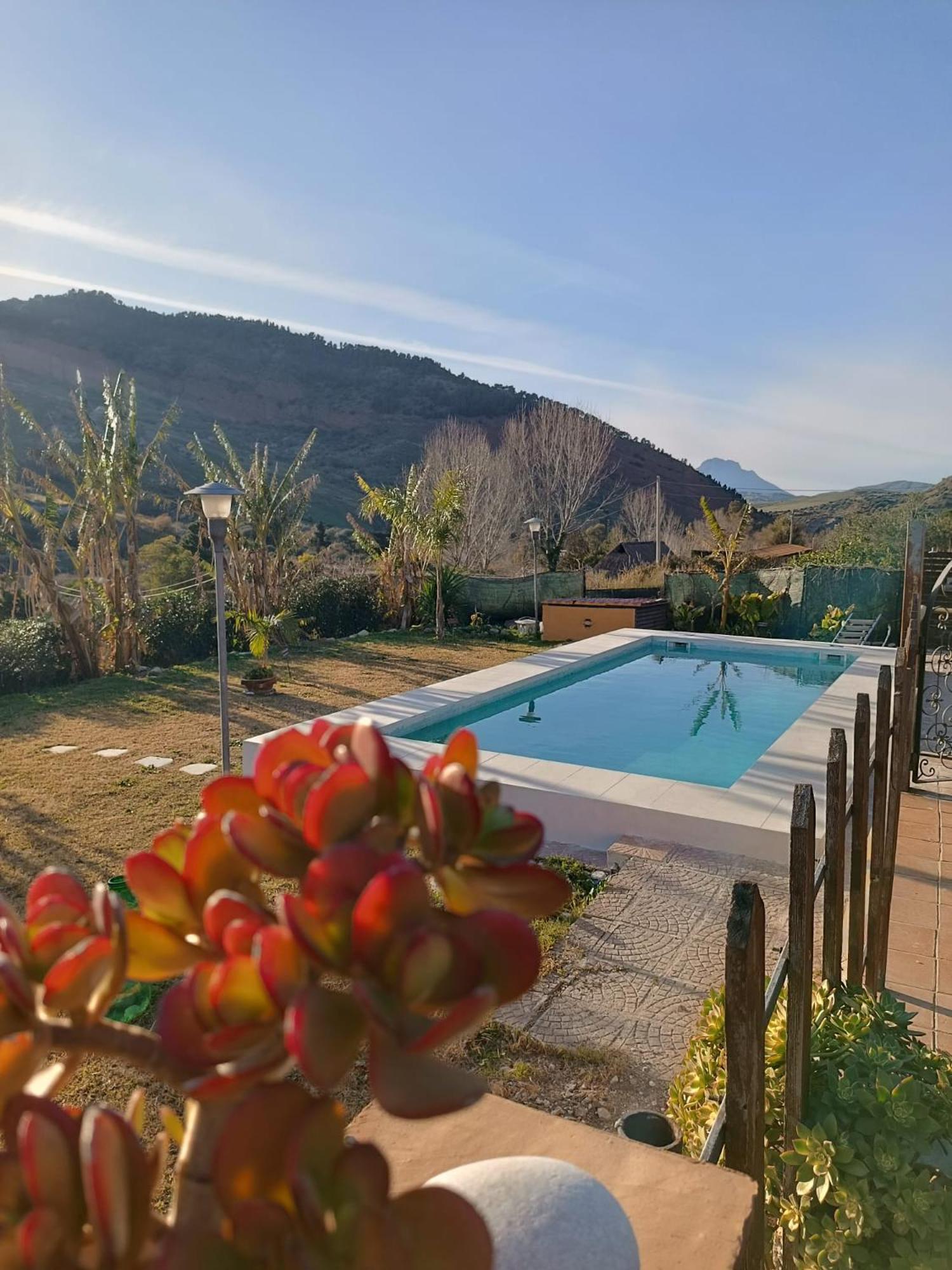 Casa Vacanze Fondaco Di Scillato Scillato  외부 사진